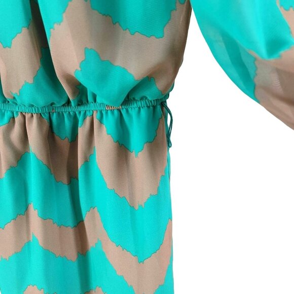 As U Wish Boho Western Mini Dress Green Brown Medium Chevron Lined Sheer Sleeves - Picture 3 of 7